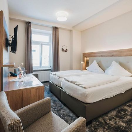 Hotel Restaurant Roemer Merzig Eksteriør bilde