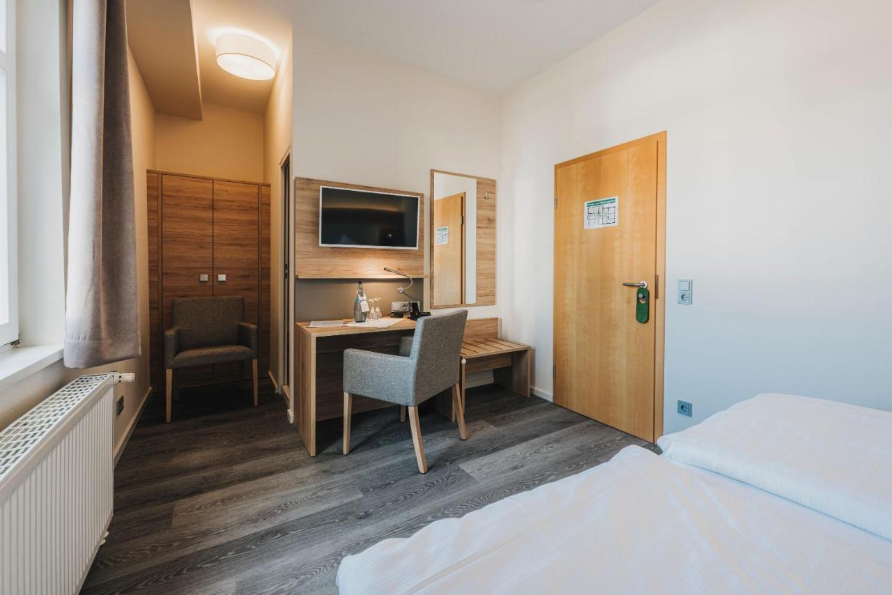 Hotel Restaurant Roemer Merzig Eksteriør bilde